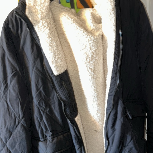 Winter Jacket. - Picture 2 of 3